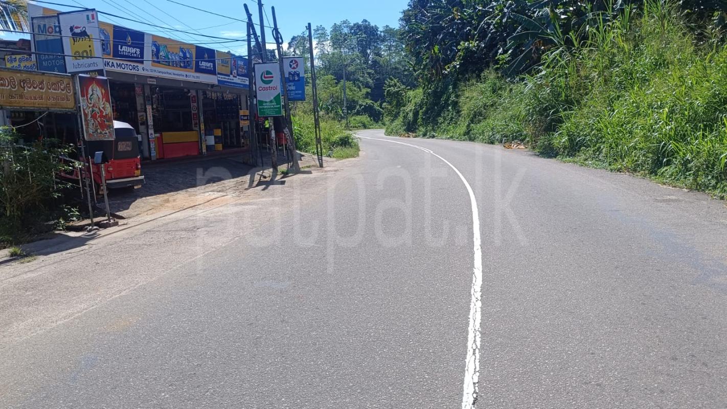 Commercial Land for Sale in Nawalapitiya