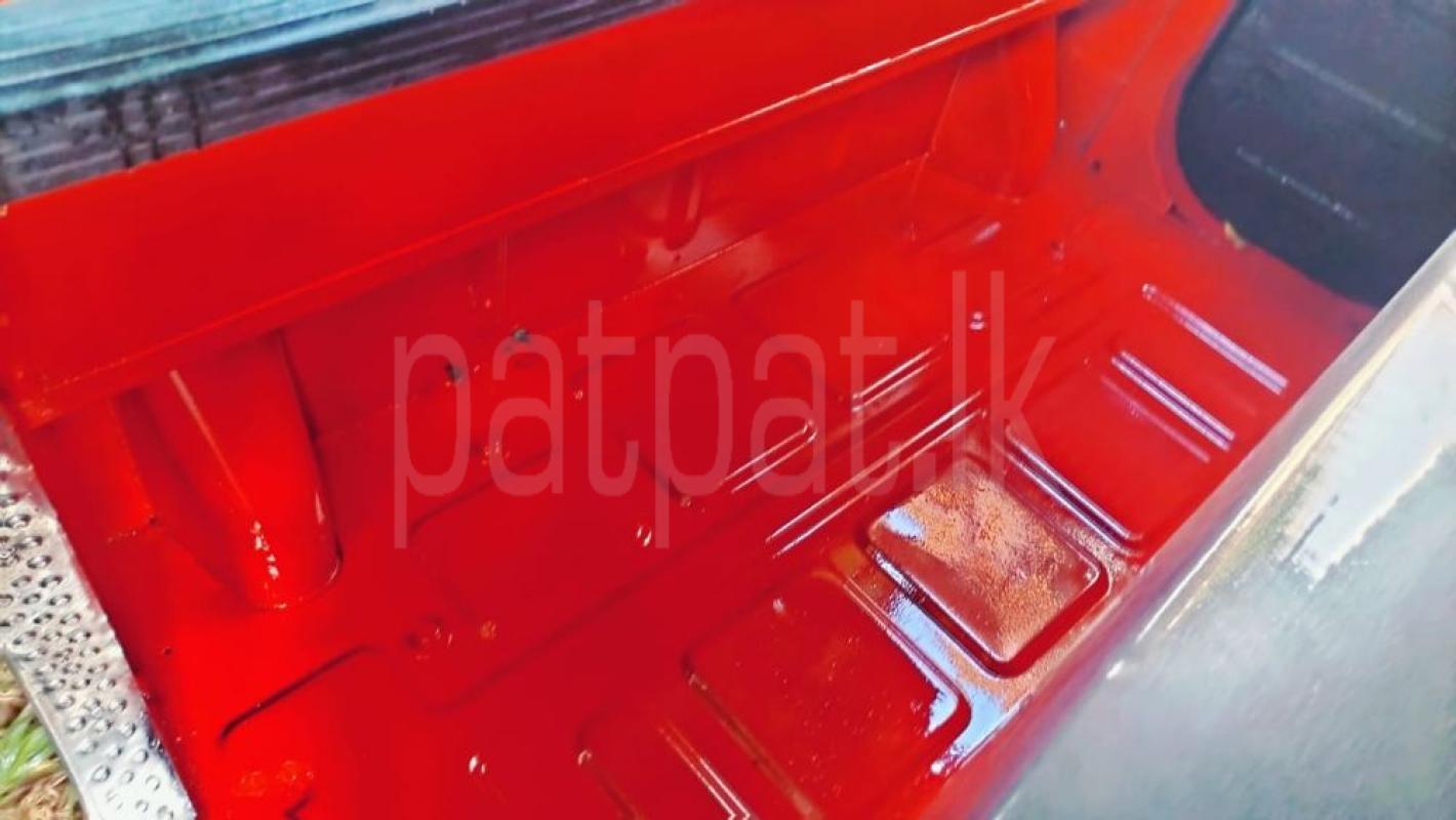 Advertisement image 6