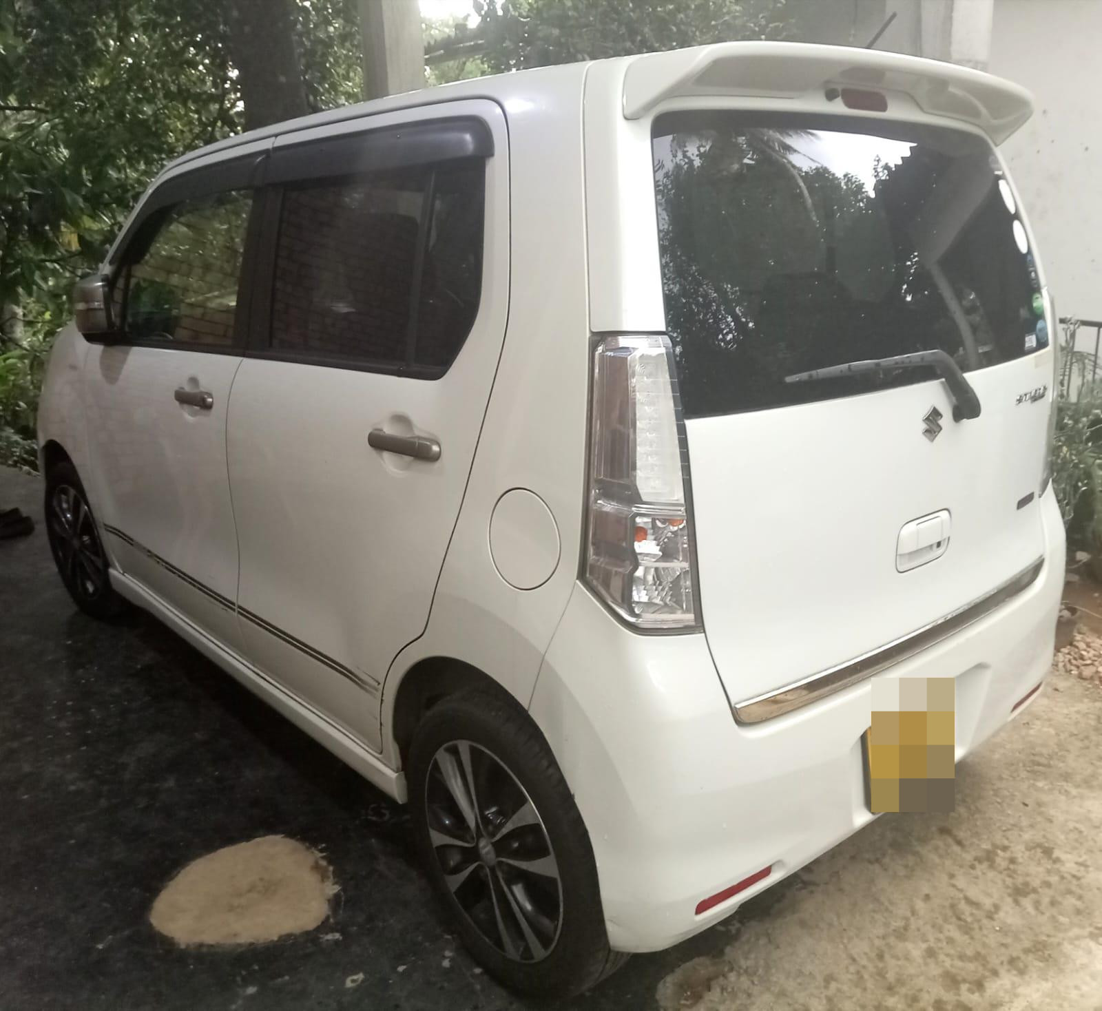 Suzuki Wagon R 2015 - Used Car sale in Sri Lanka - patpat.lk