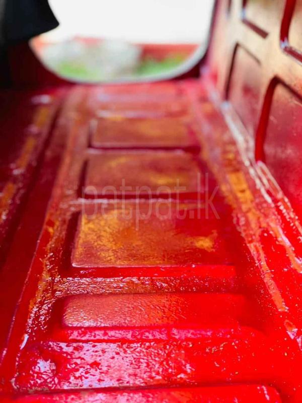 Advertisement image 1