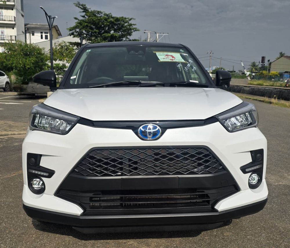 Toyota Raize 2025 - சான்றளிக்கப்பட்டது SUV sale in Sri Lanka - patpat.lk