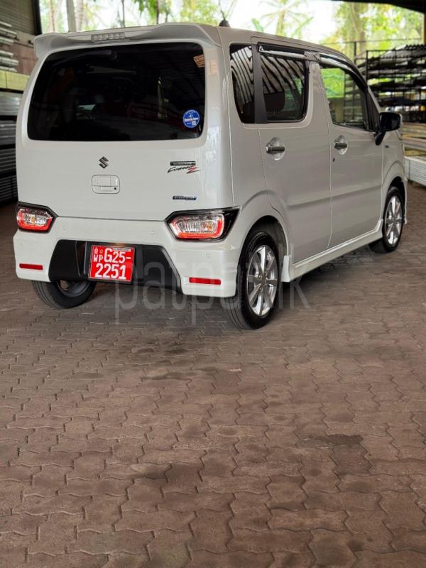 Advertisement image 4