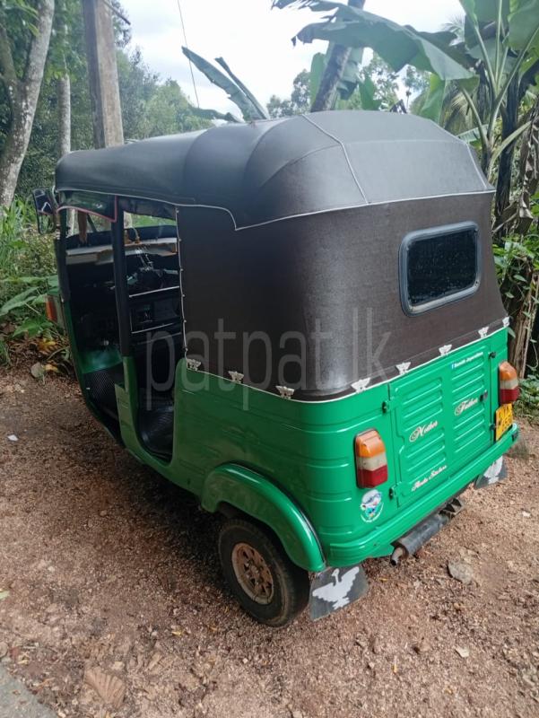 Bajaj Three Wheel 2011 - பயன்படுத்தப்பட்டது முச்சக்கர வண்டி sale in Sri Lanka - patpat.lk