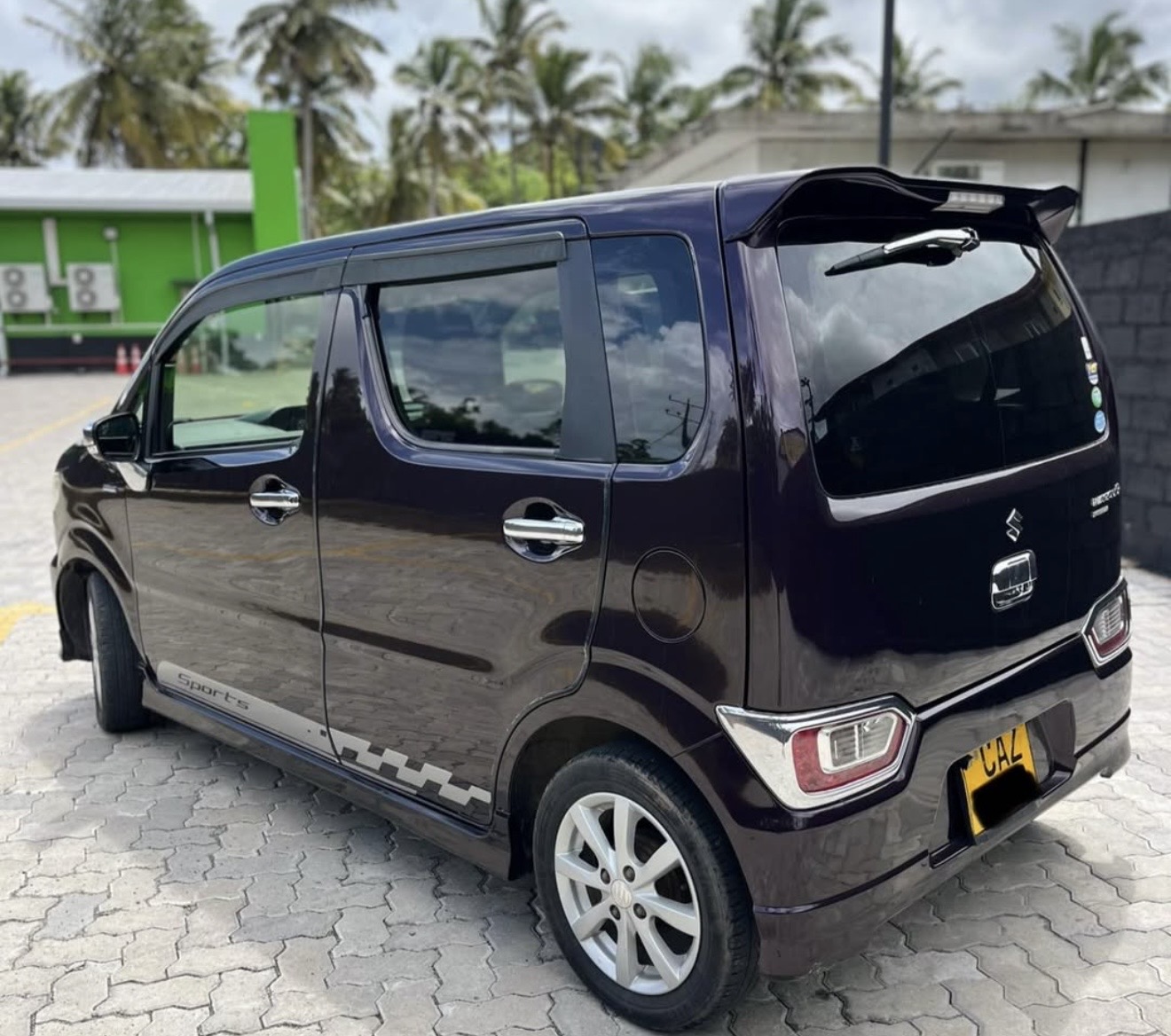 Suzuki Wagon R 2015 - பயன்படுத்தப்பட்டது கார் sale in Sri Lanka - patpat.lk
