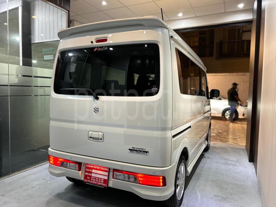 Advertisement image 3