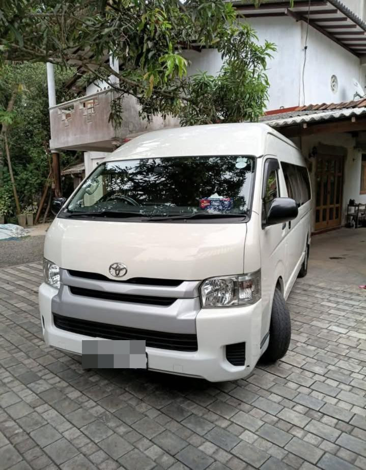 Toyota Hiace 2016 ads-image-1