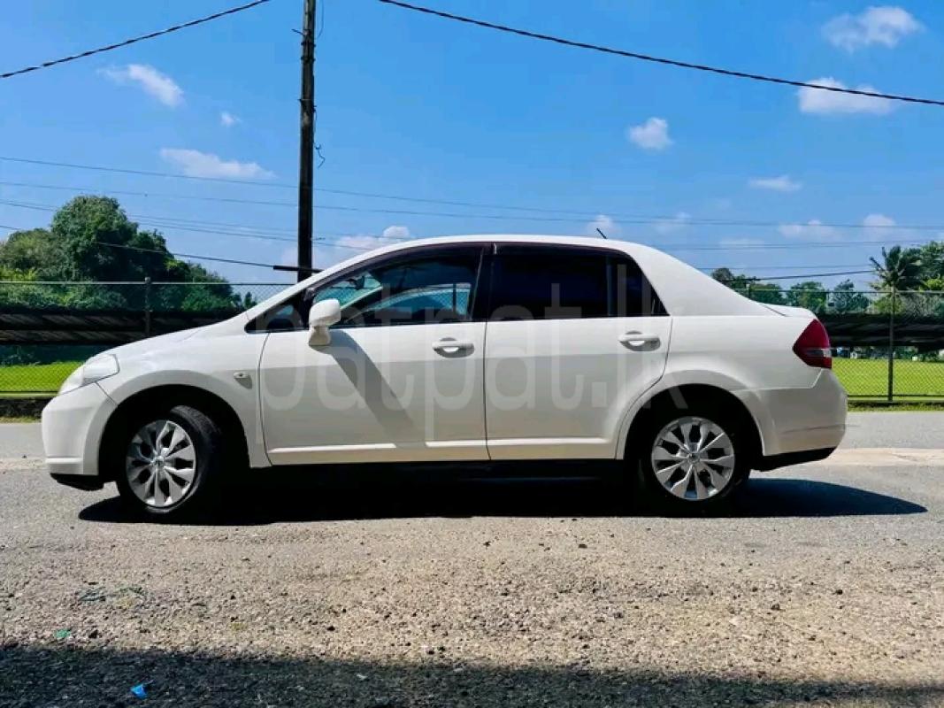 Advertisement image 4