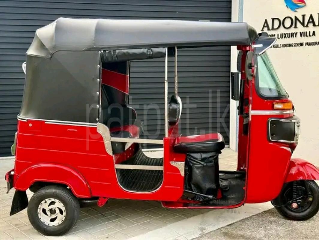 Bajaj Three Wheel 2014 - භාවිතා කරන ලද ත්‍රිරෝද රථය sale in Sri Lanka - patpat.lk