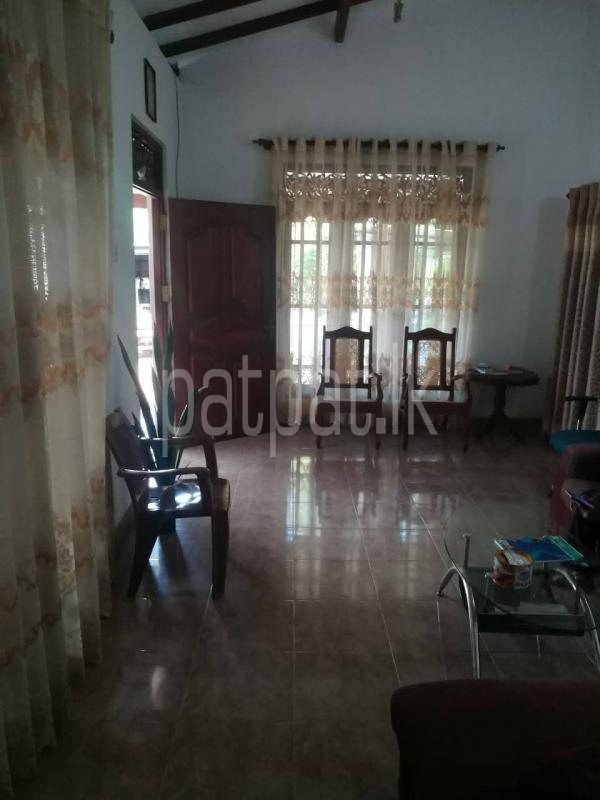 House for Sale in Athurugiriya
