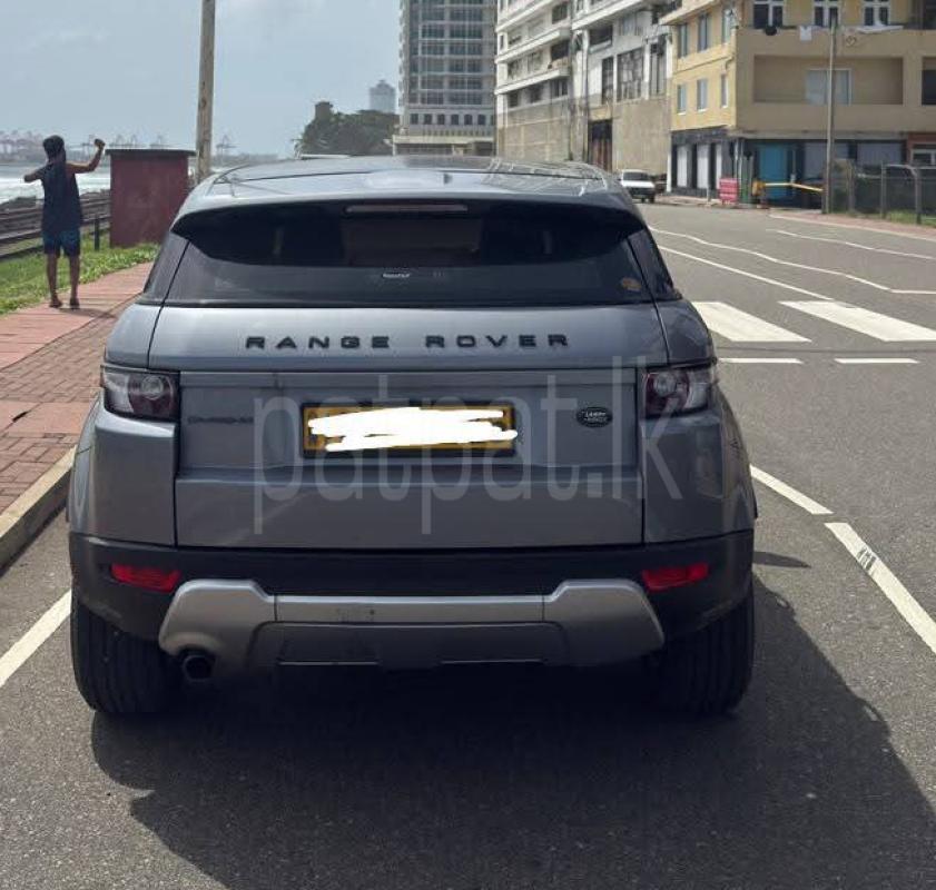 Range Rover Evoque 2013 - Reconditioned SUV sale in Sri Lanka - patpat.lk