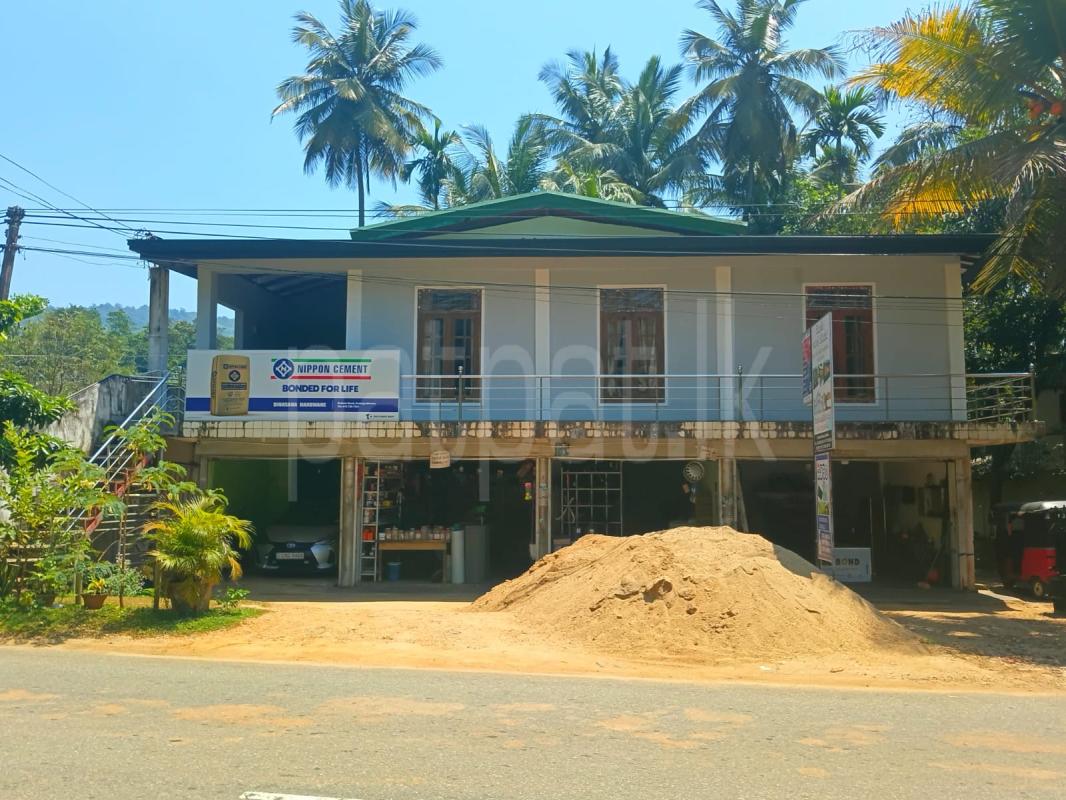 Building for Sale in Rattota