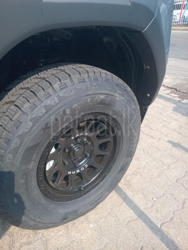 Advertisement image 6