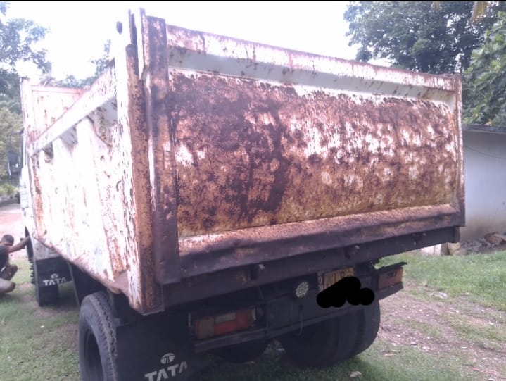 Tata 1615 2006 - பயன்படுத்தப்பட்டது டிரக் sale in Sri Lanka - patpat.lk