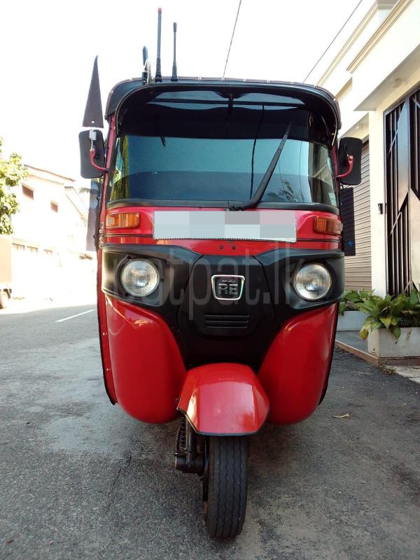 Bajaj Three Wheel 2020 - பயன்படுத்தப்பட்டது முச்சக்கர வண்டி sale in Sri Lanka - patpat.lk