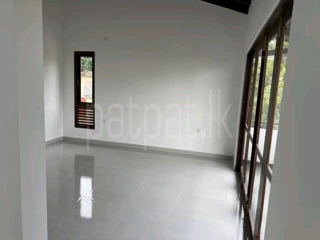 House for Sale in Piliyandala