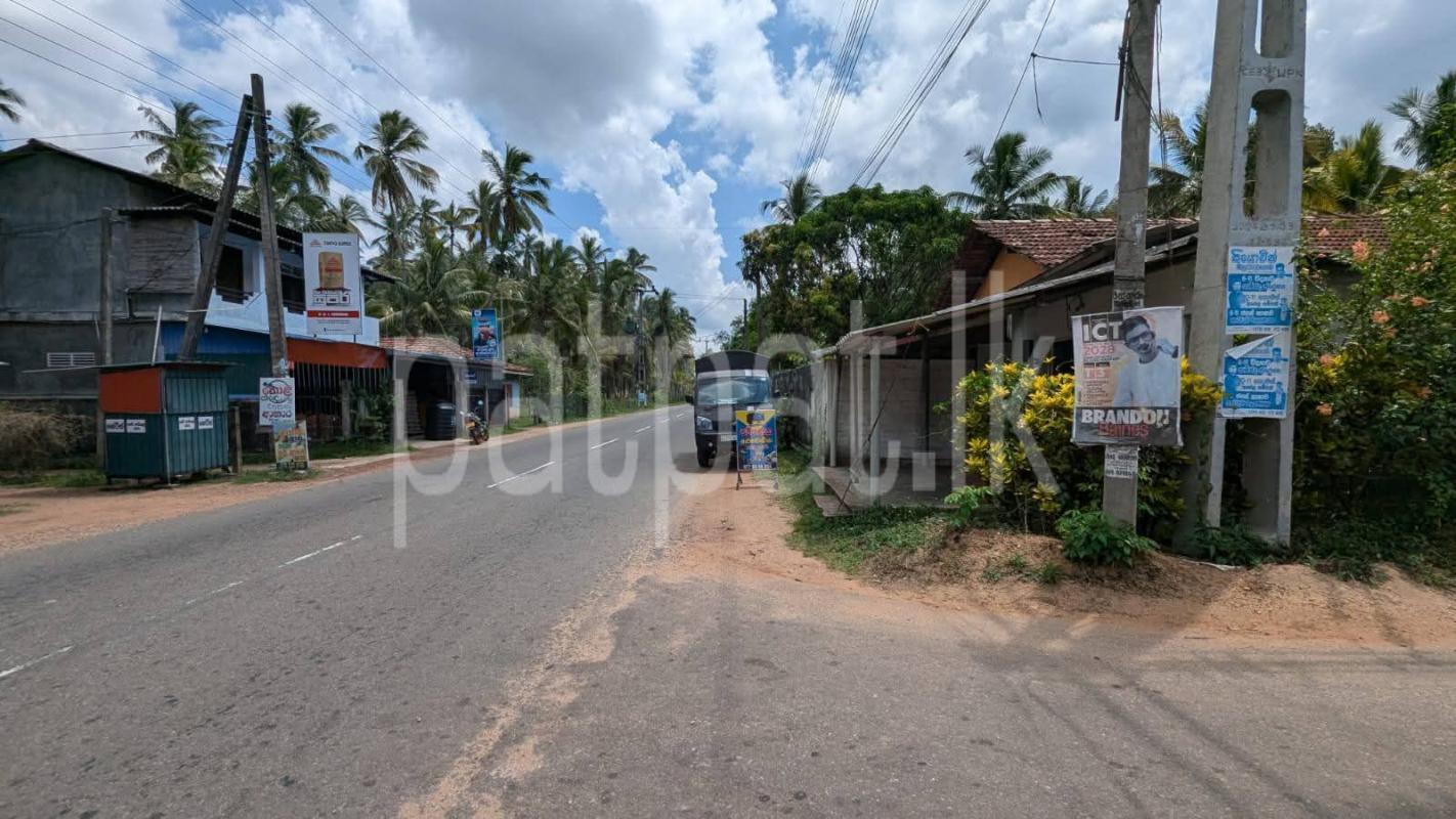 Residential Land for Sale in Minuwangoda