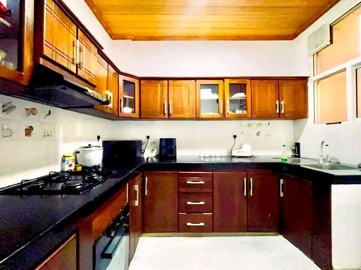 Luxury Apartment for Sale in Wellawatta (Colombo 06)