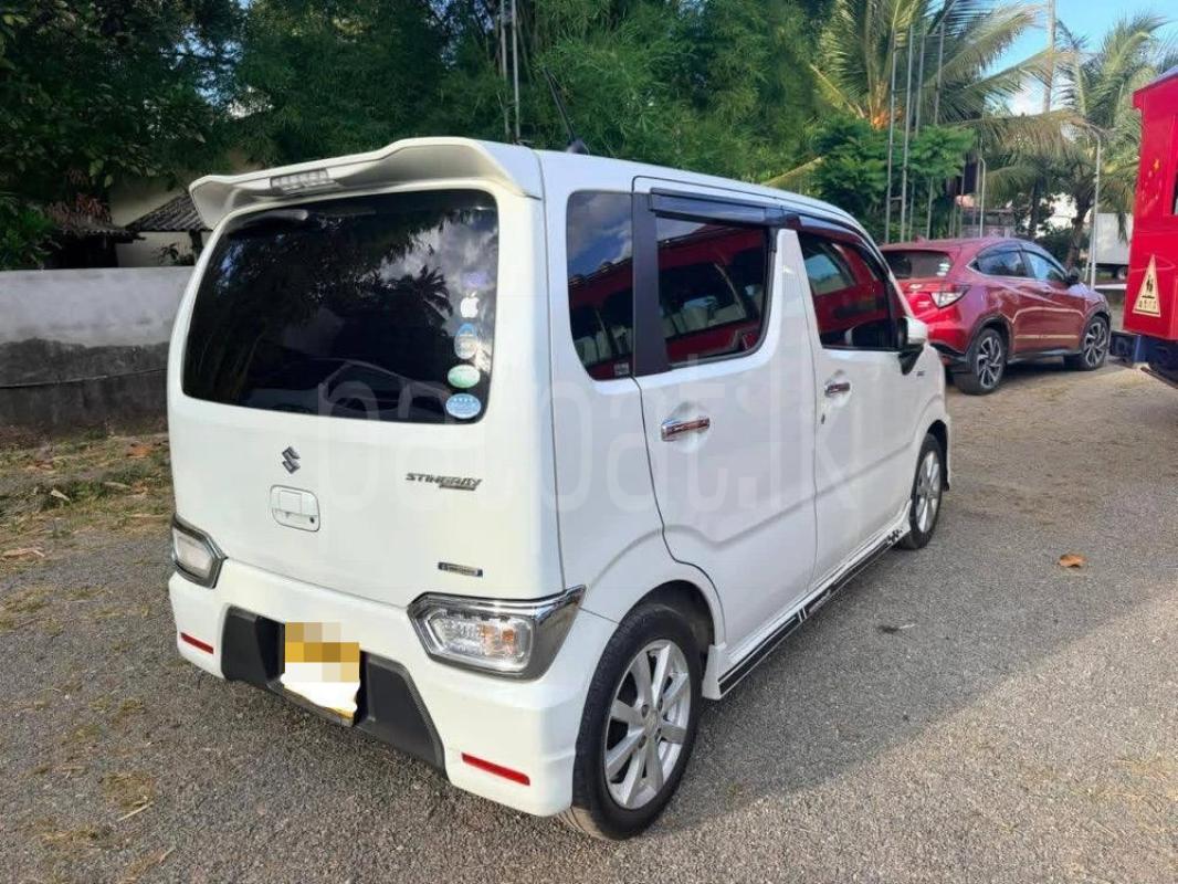 Advertisement image 4