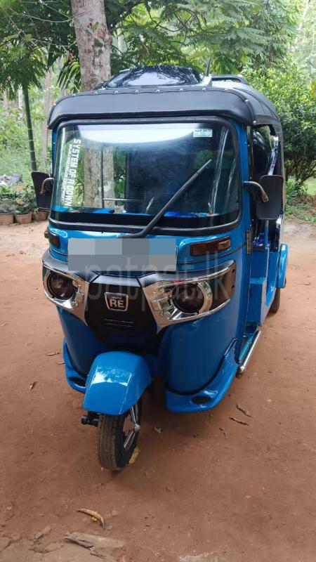 Bajaj Three Wheel 2015 - பயன்படுத்தப்பட்டது முச்சக்கர வண்டி sale in Sri Lanka - patpat.lk