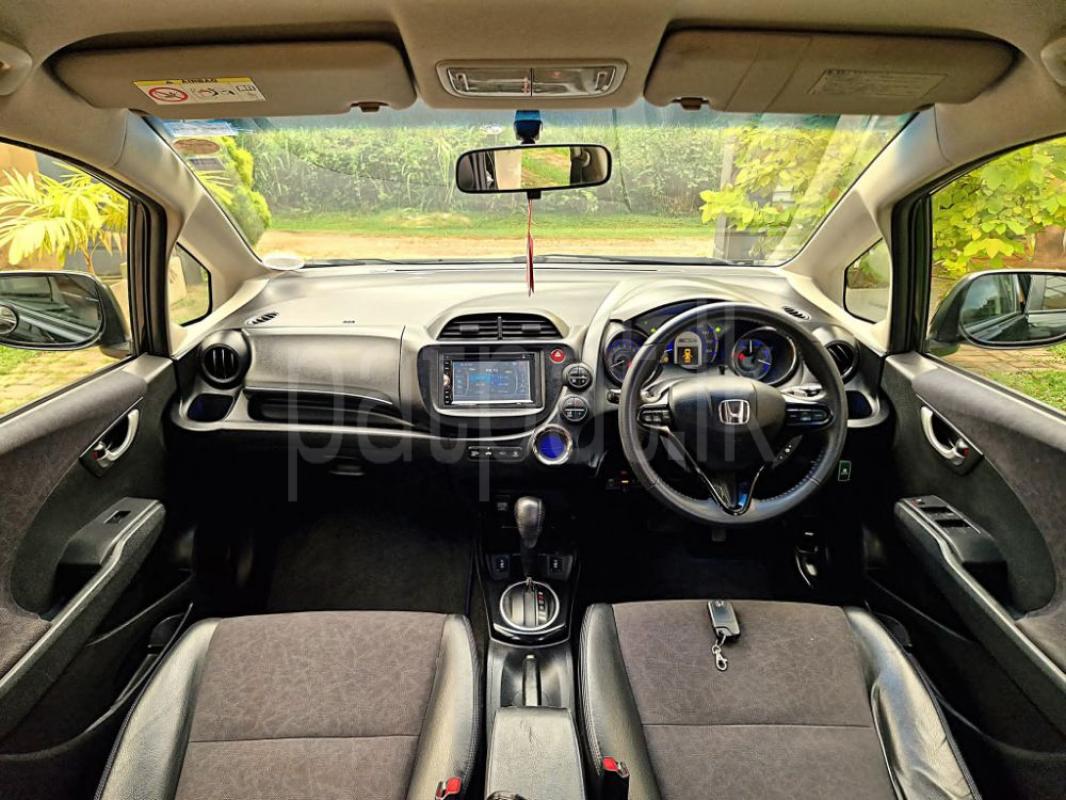 Advertisement image 4