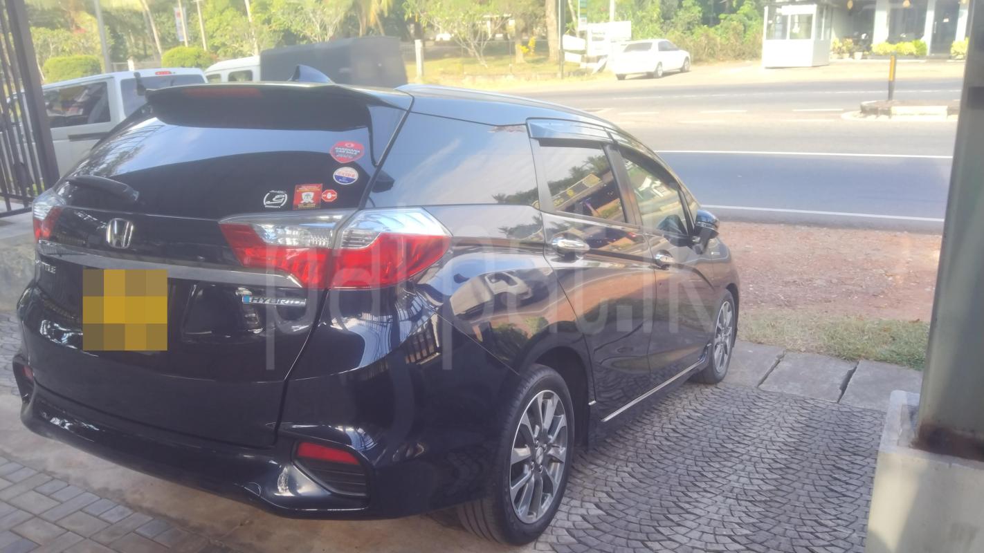 Advertisement image 4