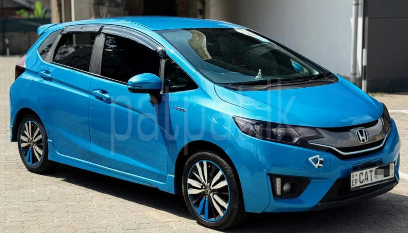 Advertisement image 3