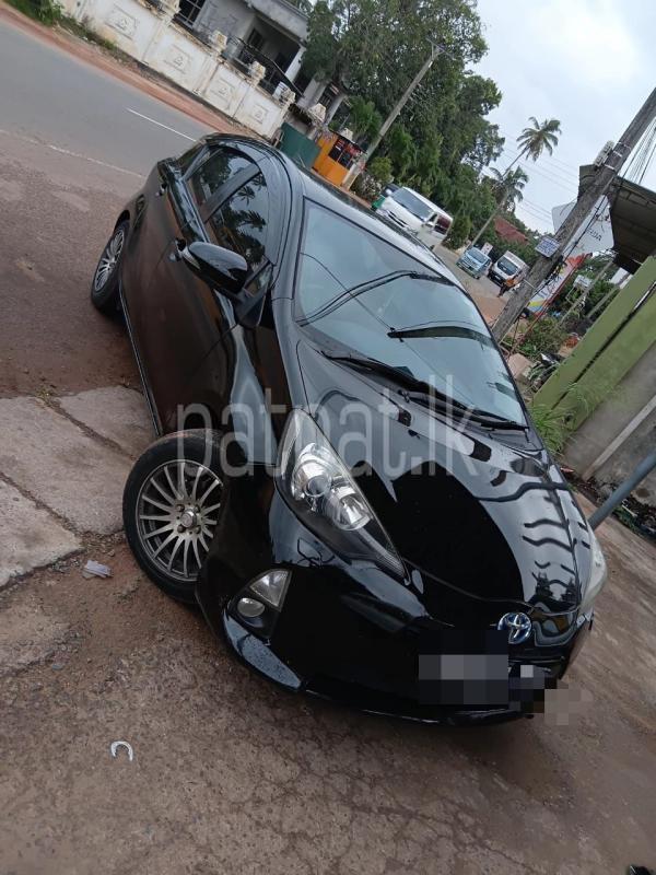 Toyota Aqua 2012 - பயன்படுத்தப்பட்டது கார் sale in Sri Lanka - patpat.lk