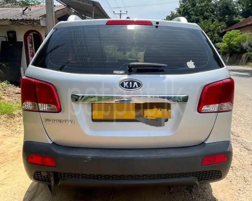 KIA Sorento 2010 - பயன்படுத்தப்பட்டது SUV sale in Sri Lanka - patpat.lk