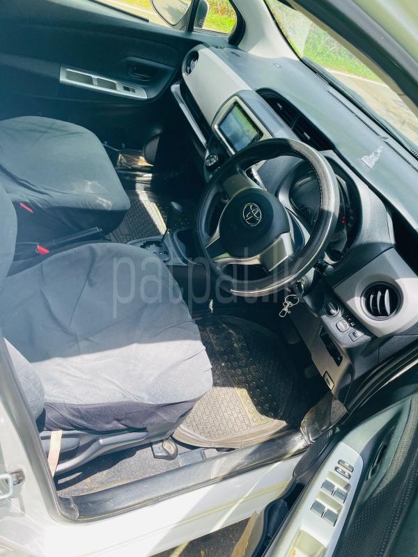 Toyota Vitz 2015 - Reconditioned Car sale in Sri Lanka - patpat.lk