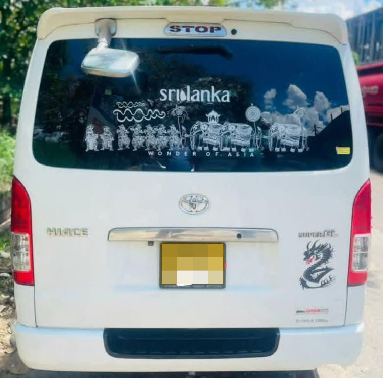 Toyota Hiace 2009 - Used Van sale in Sri Lanka - patpat.lk