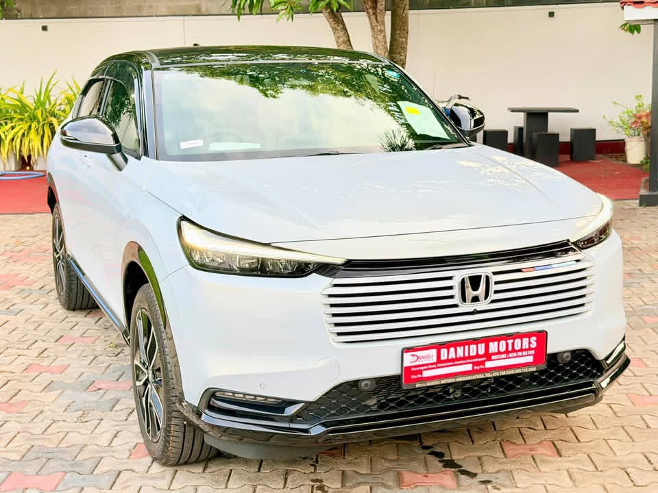 Honda Vezel 2026 ads-image-1