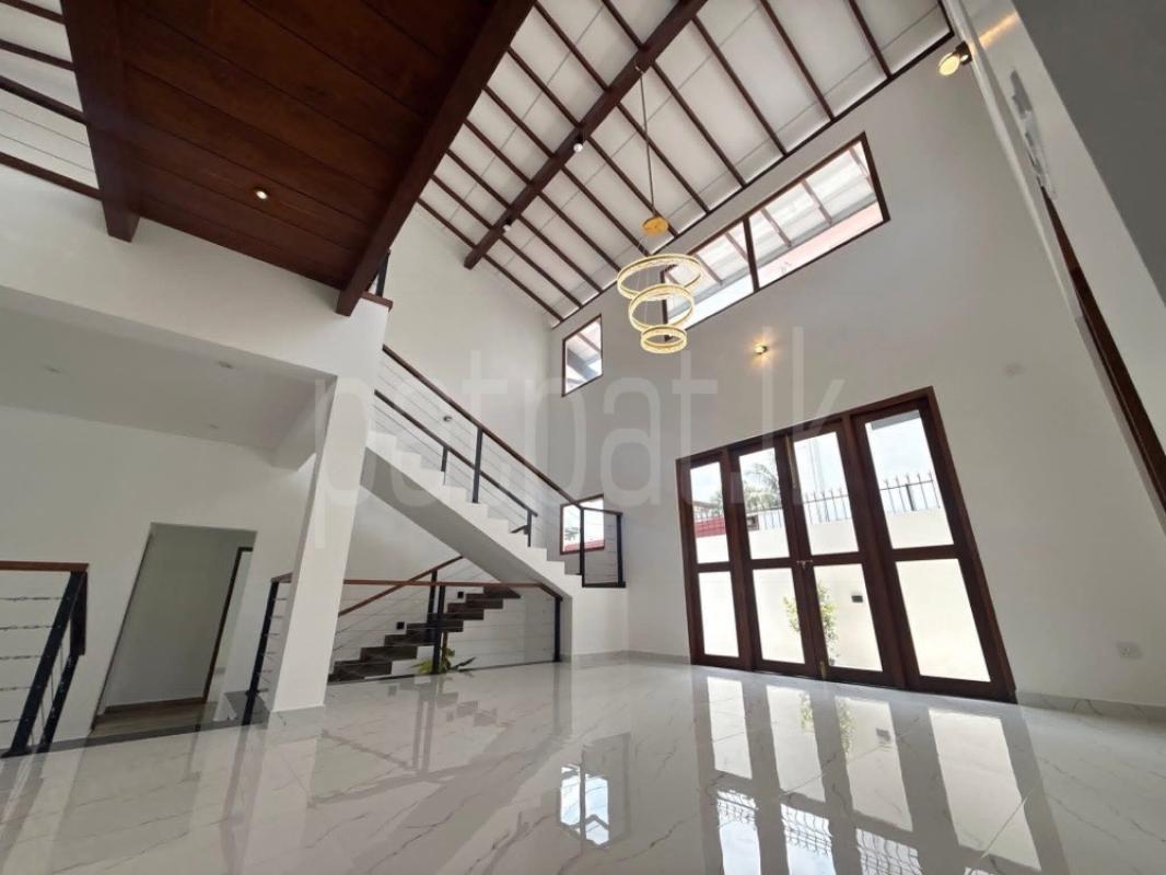House for Sale in Piliyandala