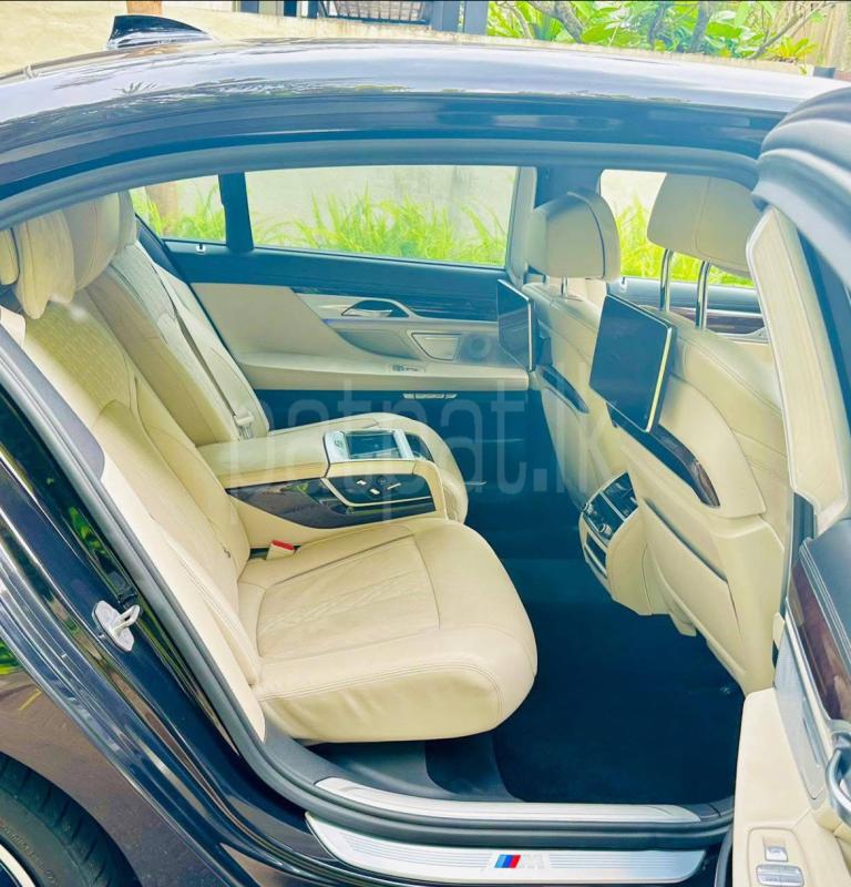 BMW 740Le 2017 - பயன்படுத்தப்பட்டது கார் sale in Sri Lanka - patpat.lk