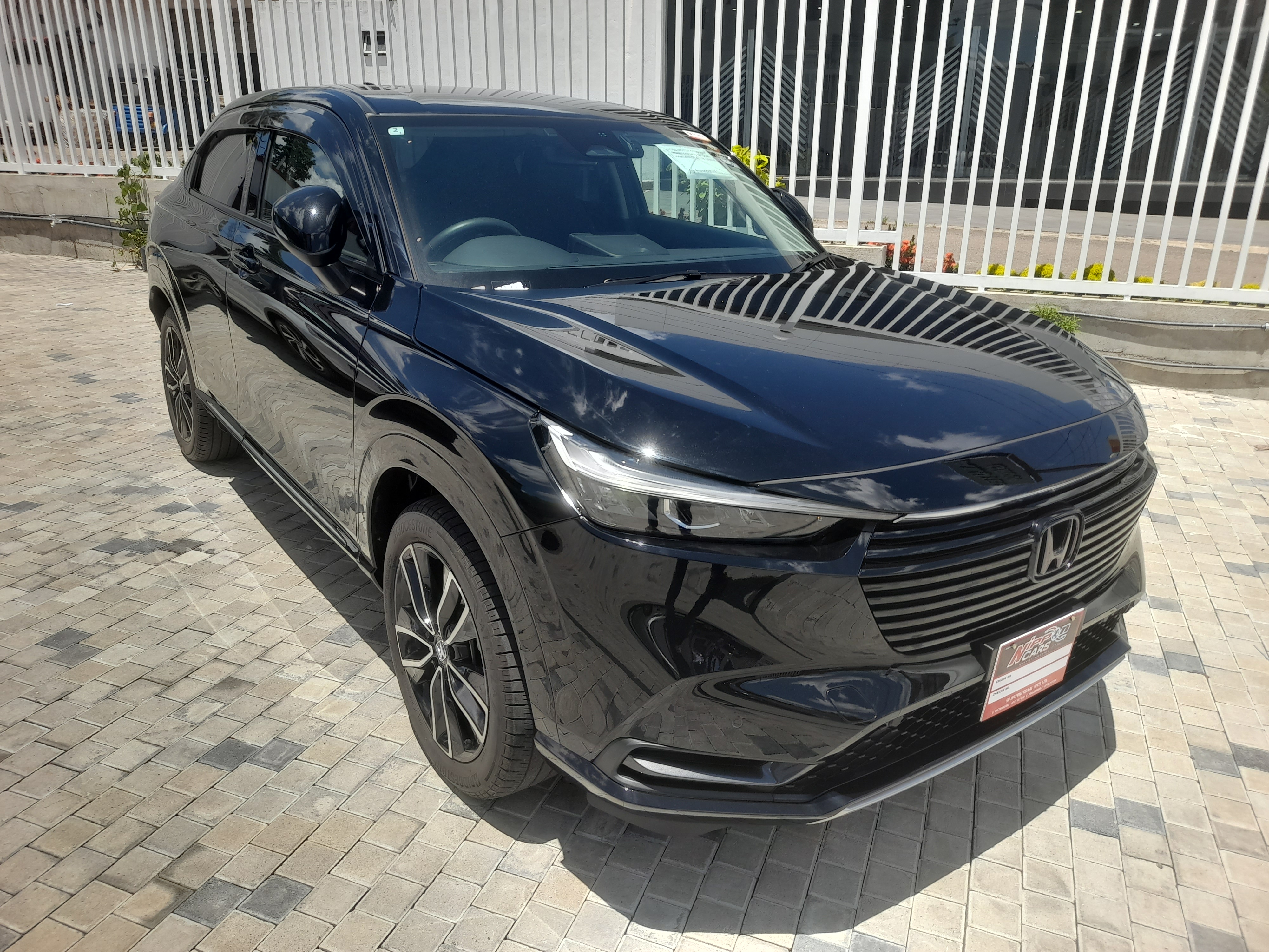 Honda Vezel 2026 - Used SUV sale in Sri Lanka - patpat.lk