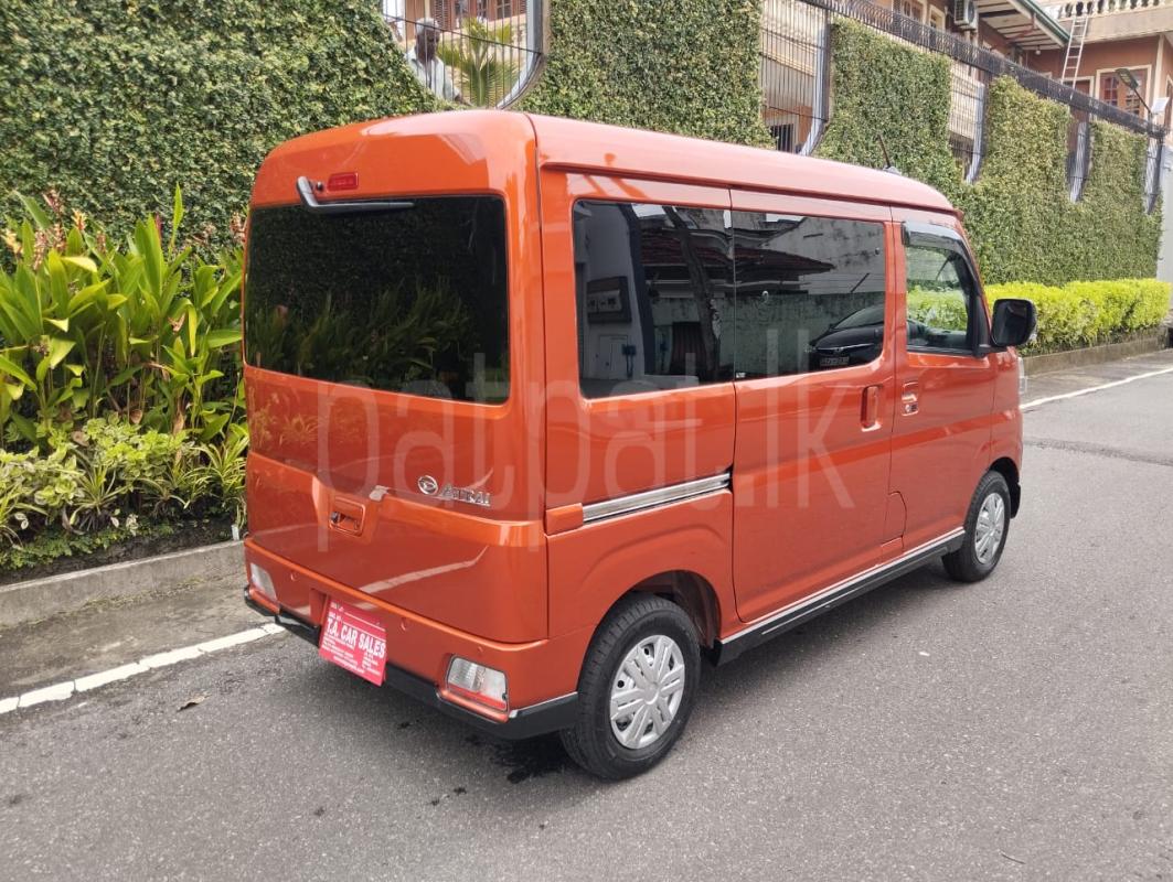 Advertisement image 3