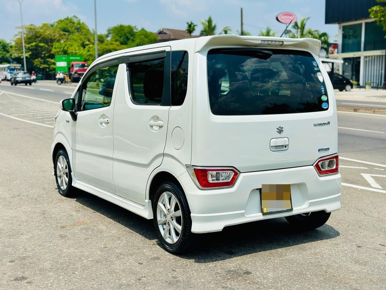 Suzuki Wagon R 2017 - Used Car sale in Sri Lanka - patpat.lk