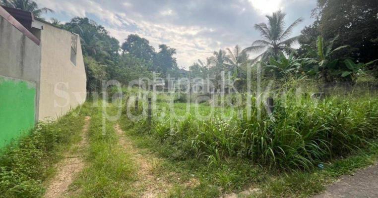  Land for Sale in Kadawatha