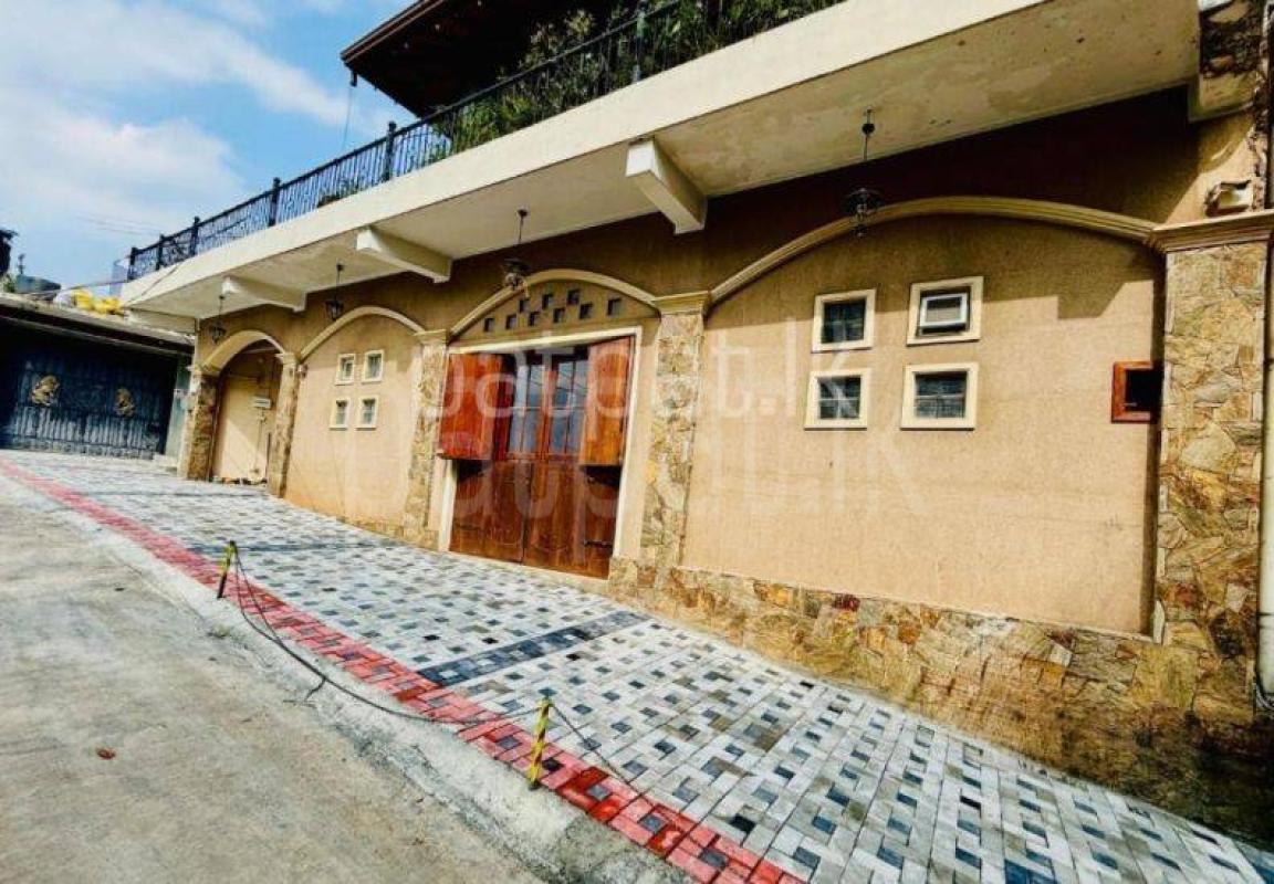 Advertisement image 5