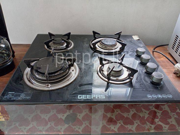 Four Burner Gas Cooker