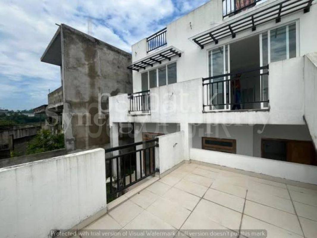 House for Sale in Kiribathgoda ads-image-1