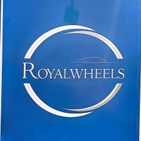 ROYAL WHEELS logo